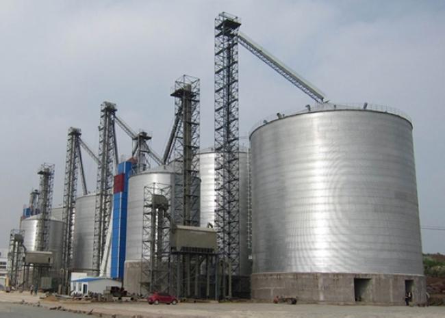 赵西垸林场大型钢板库构造参数及水泥储存质量